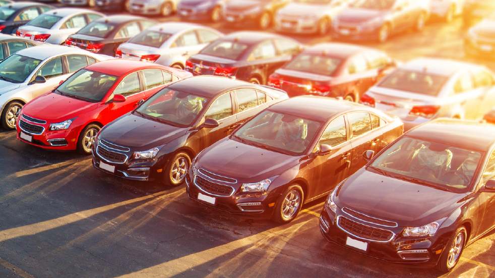 Should you buy a new or secondhand car car lot